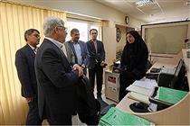 بازدید نوربخش از شعبه ١٩ تأمین اجتماعی تهران