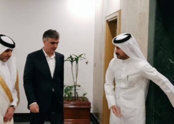 رئیس کل بانک مرکزی وارد قطر شد