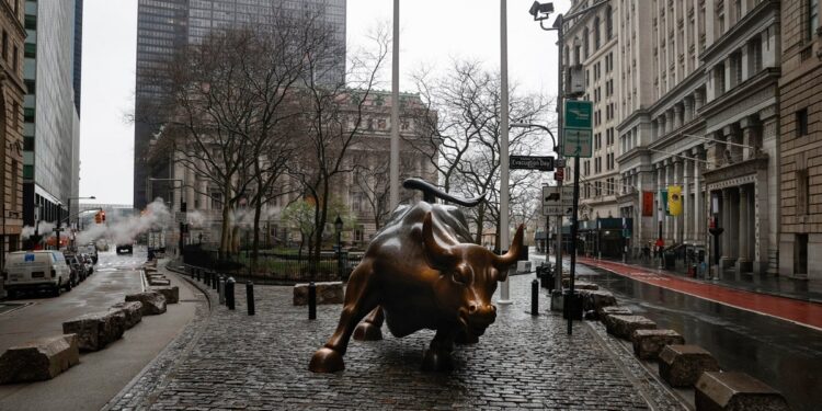 پیش بینی کارشناسان وال‌استریت از بازار طلا