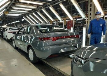 امروز کدام خودرو گران شد؟