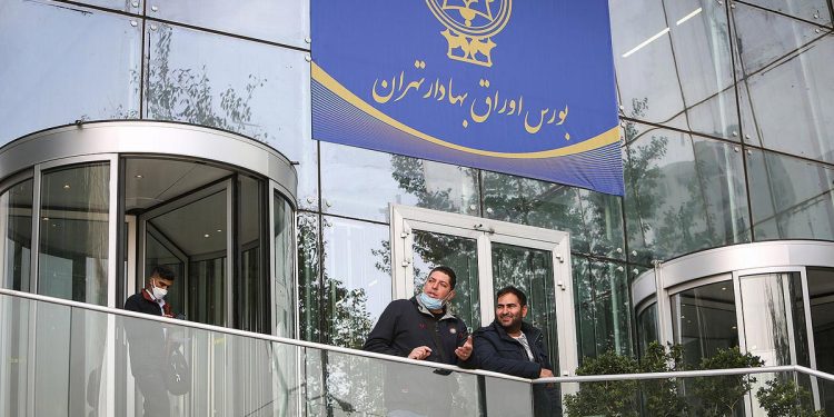 پیش بینی بورس ؛ عبور شاخص کل از مرزهای تاریخی