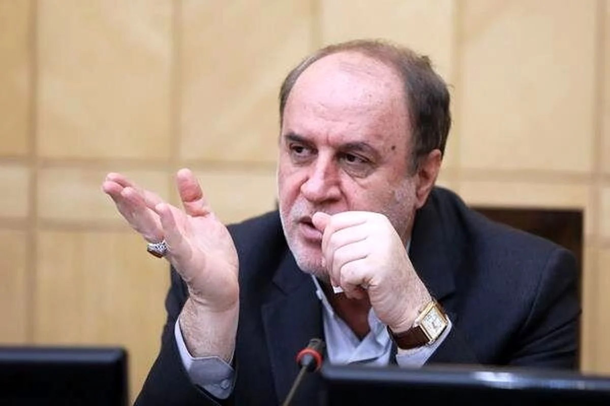 نایب رئیس مجلس: حقوق‌ها در سال آینده تا ۵۰ درصد افزایش می یابد